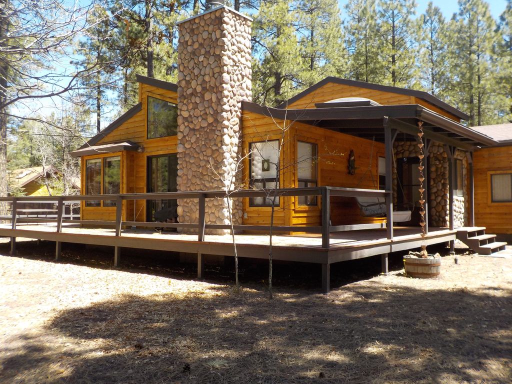 11 - SPECTACULAR COZY CABIN NESTLED IN THE PINES IN PINE ...